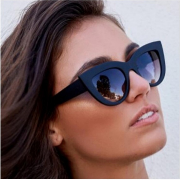 Fiona- Feline Matte Black Cat Eye Sunglasses - Picture 8 of 8